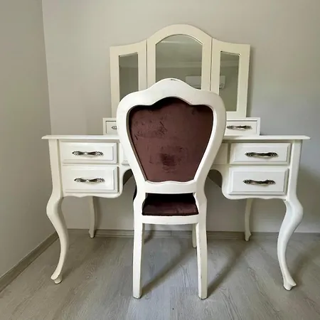 Otantik فيلة مرمريس